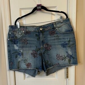 Time and Tru Blue Floral Jean Shorts